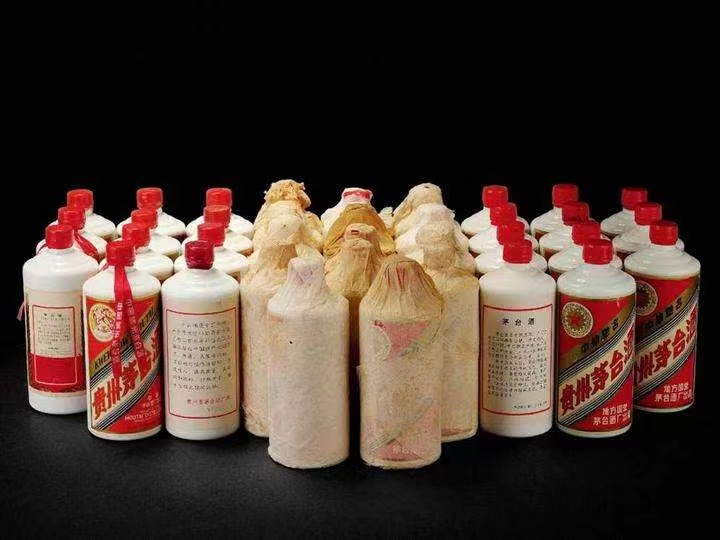 进贤日照岚山回收酒价格哪里回收(附近上门回收茅台酒）?